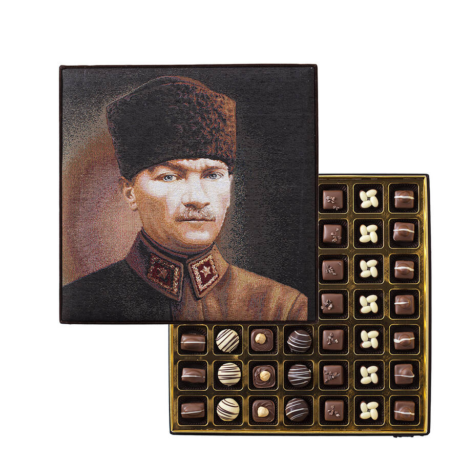 Atatürk Tapestry Weaving Handmade Special Chocolate