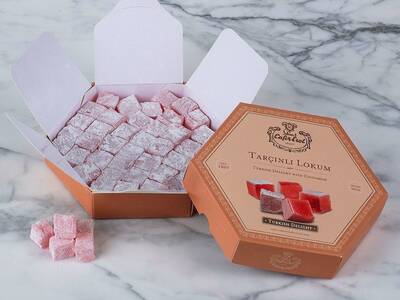 Cinnamon Turkish Delight Hexagonal Box