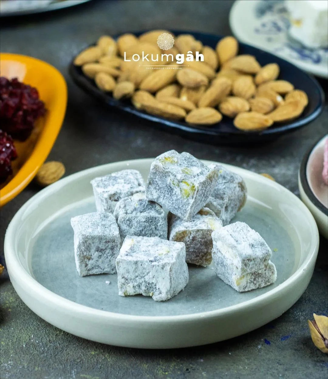 Powdered Sugar Coated Double Roasted Pistachio Turkish Delight 1 Kg.