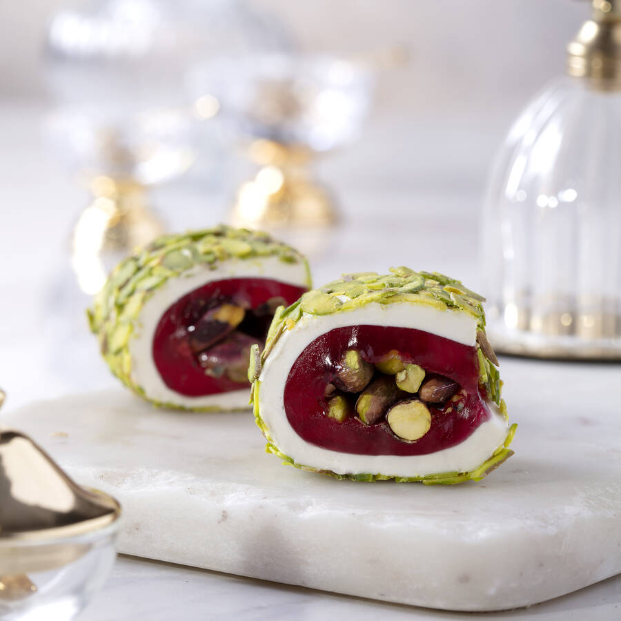 Pistachio Covered Pomegranate and Pistachio Pasha Sarma Wick Turkish Delight 1 Kg.