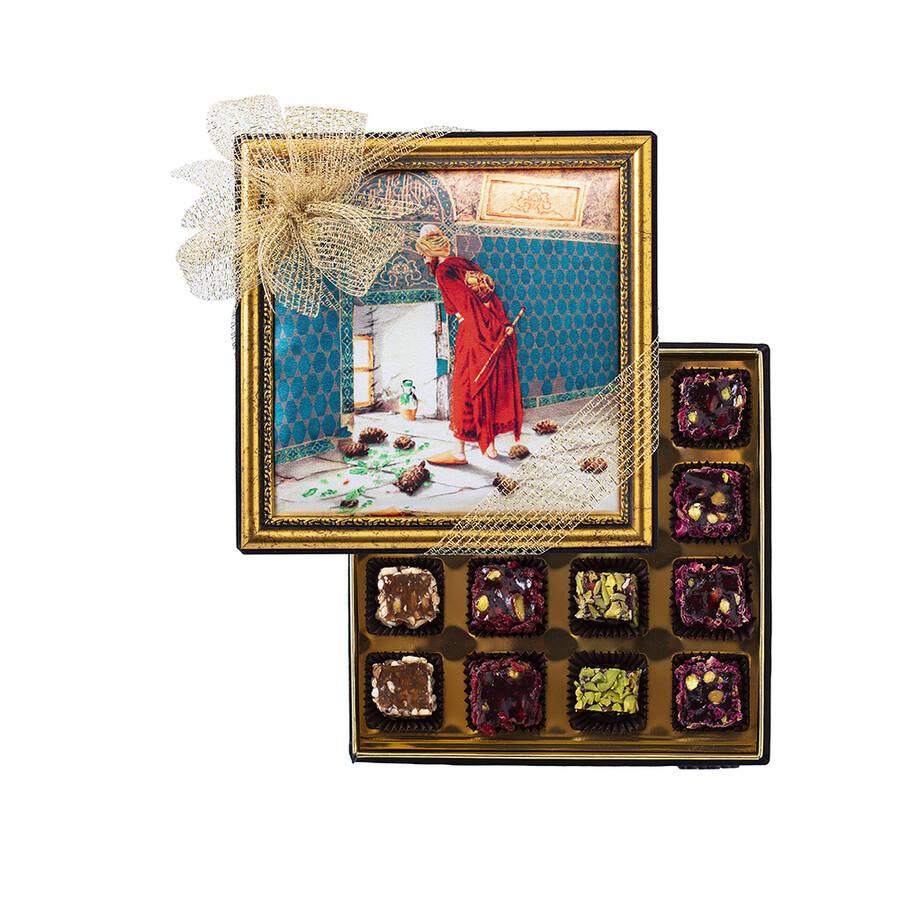 Handmade Special Turkish Delight in Turtle Tamer Designed Small Box