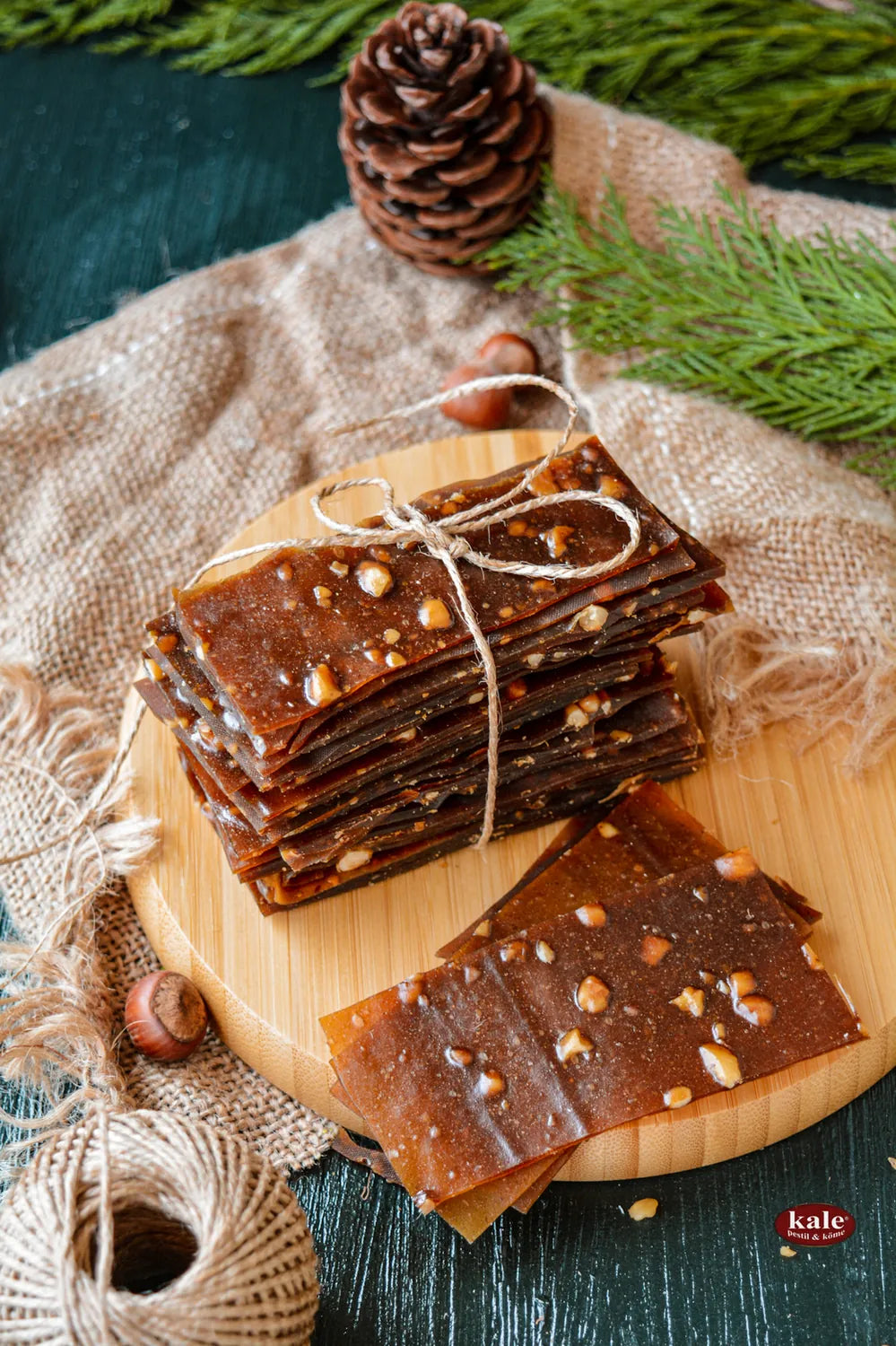 Mixed Mulberry Pestil with Hazelnuts and Walnuts 1 Kg.