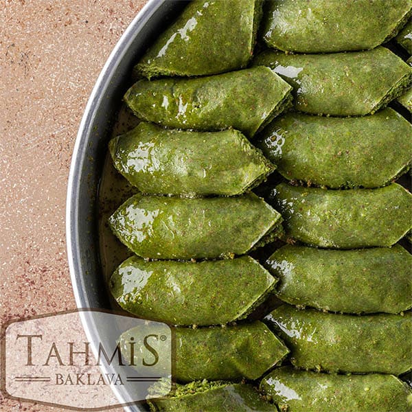 Traditional Leaf Sobiyet with Pistachios 2 Kg.