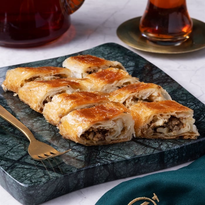 Minced Meat Roll Pastry 1 Kg.