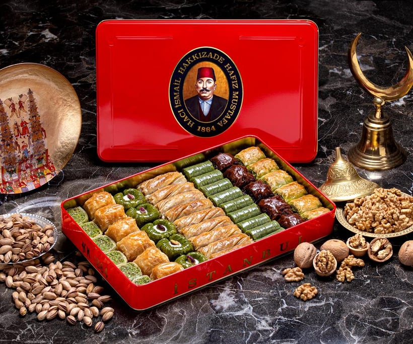 Gourmet Mixed Pistachio and Walnut Baklava -XLarge Box