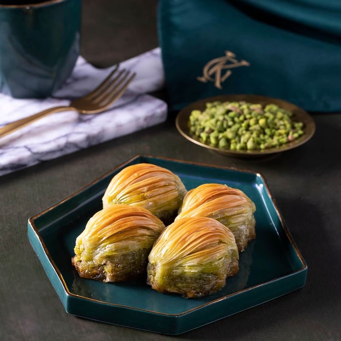 Mussel Baklava with Pistachio 1 Kg.