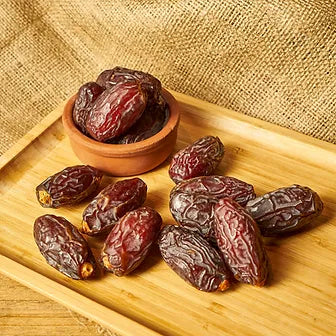 Premium and Natural Medjool Dates 1 Kg.