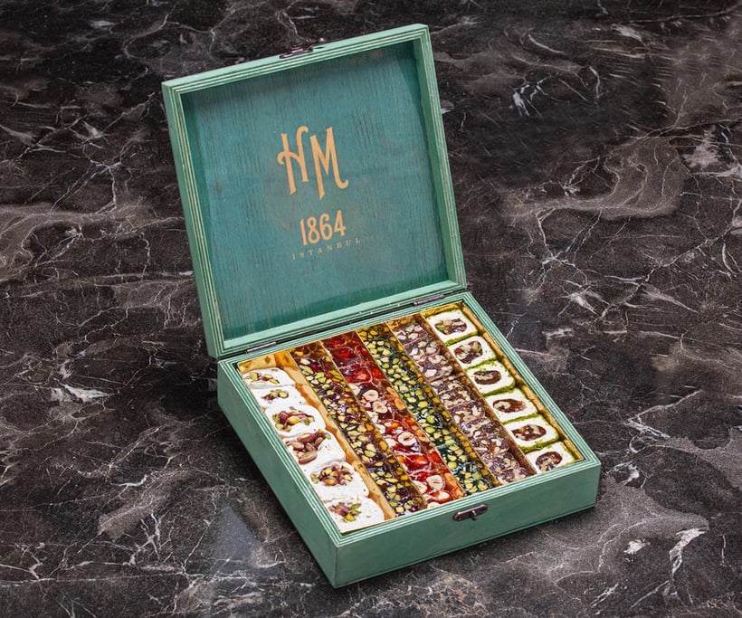 Premium Mixed Turkish Delight in Green Wooden Box