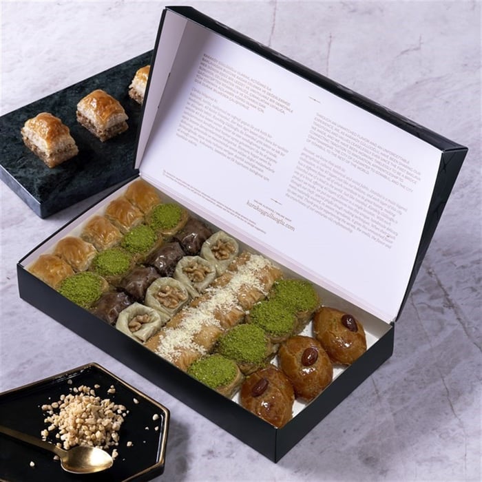 Premium Mixed Walnut Baklava 1 Kg.