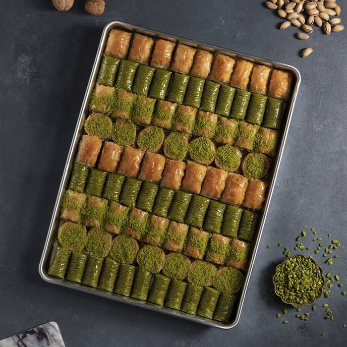 Assorted Mixed Authentic Turkish Baklava 2.5 Kg. Tray