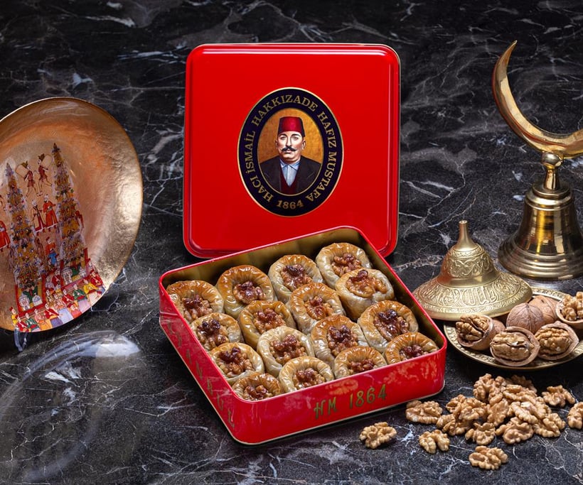 Gourmet Walnut Sultan - Small Box