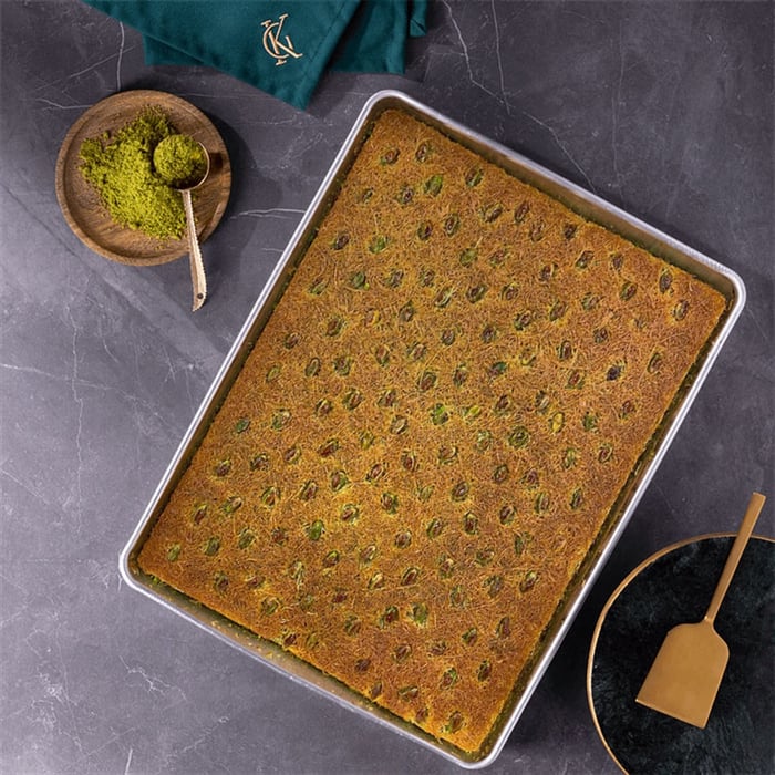 Wire Kadayif with Pistachio 2.3 Kg. Tray