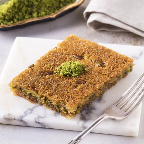 Wire Kadayif with Pistachio 2.3 Kg. Tray